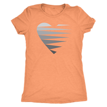 Load image into Gallery viewer, SINGLE HEART - GREY - Women&#39;s Tee